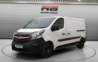 VAUXHALL VIVARO