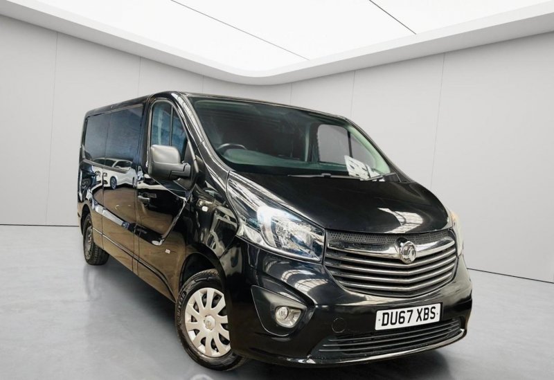 VAUXHALL VIVARO