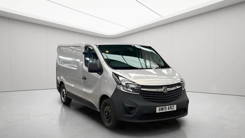 VAUXHALL VIVARO